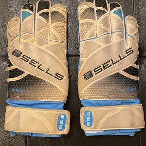 Sells Soccer Goalie Gloves - Size 10